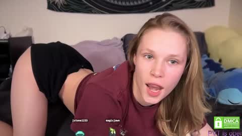 sweetgracee online show from November 2025 04:12:02 AM