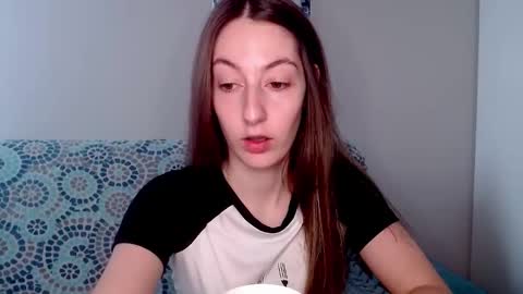 Snapshot of sweetheart_77 chatting on October 2025 09:59:01 AM Emma online show from October 2025 09:59:01 AM