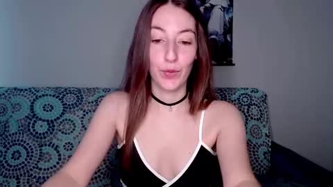 Snapshot of sweetheart_77 chatting on October 2025 09:55:02 AM Emma online show from October 2025 09:55:02 AM