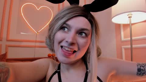 Kira online show from December 2024 11:38:02 PM