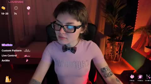 Kira online show from February 2025 10:21:02 PM