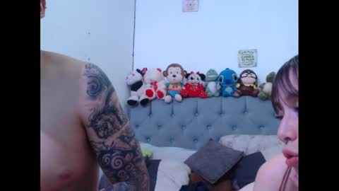 Snapshot of sweethoney22_ chatting on January 2025 09:01:02 AM Sabrina y Eliot online show from January 2025 09:01:02 AM