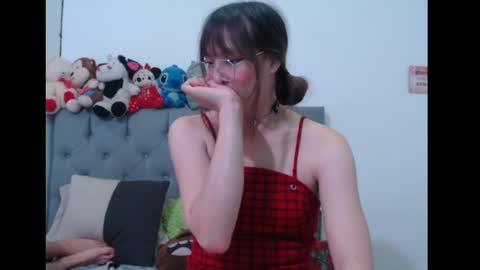 Snapshot of sweethoney22_ chatting on March 2025 06:13:02 AM Sabrina y Eliot online show from March 2025 06:13:02 AM