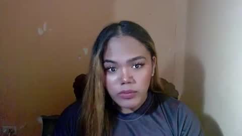 Snapshot of sweethot_bella chatting on September 2025 02:27:01 PM Bella online show from September 2025 02:27:01 PM