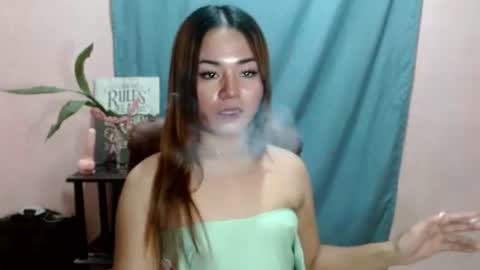 sweethotlove_xoxo online show from October 2025 12:25:02 PM
