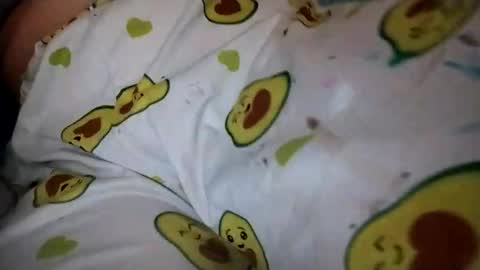 Ana Mara  i cant Make noise My family is here  online show from October 2025 05:08:02 AM