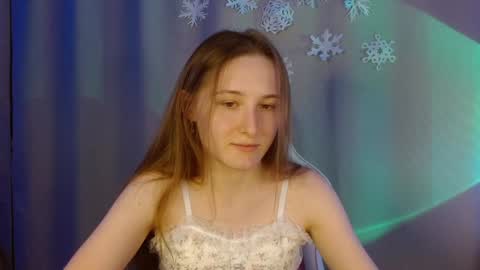 Snapshot of sweetie_lover chatting on December 2024 09:22:01 PM Annie online show from December 2024 09:22:01 PM