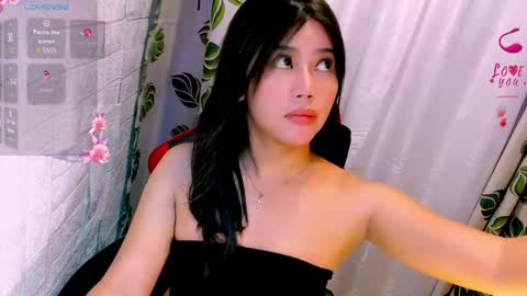 Snapshot of sweetienicole chatting on April 2026 03:15:02 PM Nicole online show from April 2026 03:15:02 PM
