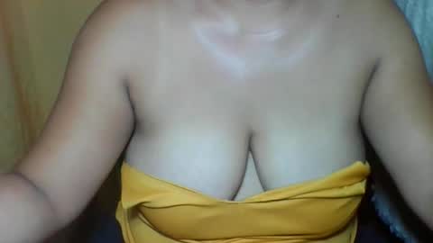 sweetiepinay30 online show from February 2026 06:06:02 PM