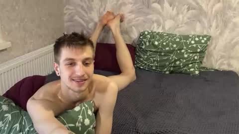 Welcome to our room We are Renata21 and Bogdan 24 online show from June 2026 02:49:02 PM