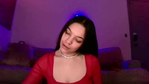 Snapshot of sweetieslikebutter chatting on February 2025 09:41:02 PM Blu Sweets online show from February 2025 09:41:02 PM
