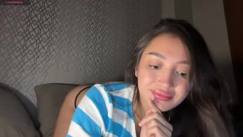 Snapshot of sweetiesoul chatting on February 2026 10:19:02 PM sweetiesoul online show from February 2026 10:19:02 PM