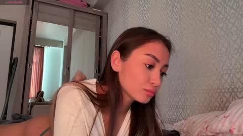 Snapshot of sweetiesoul chatting on March 2026 11:15:02 AM sweetiesoul online show from March 2026 11:15:02 AM