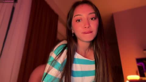 Snapshot of sweetiesoul chatting on April 2026 04:26:02 PM sweetiesoul online show from April 2026 04:26:02 PM