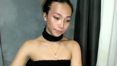 Snapshot of sweetiie_caren chatting on February 2025 03:39:02 AM CAREN online show from February 2025 03:39:02 AM
