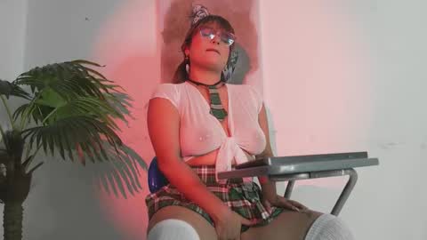   Isabella  online show from March 2026 08:37:01 PM