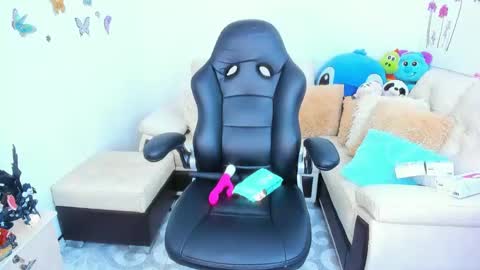 Snapshot of sweetisabella__ chatting on February 2025 04:36:02 AM Isabella online show from February 2025 04:36:02 AM