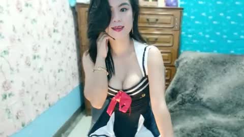 jona online show from November 2025 04:37:01 AM