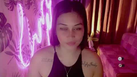 Sweet Jynn95 online show from April 2026 05:37:01 PM