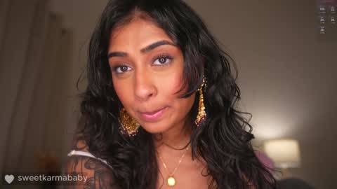 Snapshot of sweetkarmababy chatting on January 2025 12:19:02 AM Karma Sutra sweetkarmababy online show from January 2025 12:19:02 AM