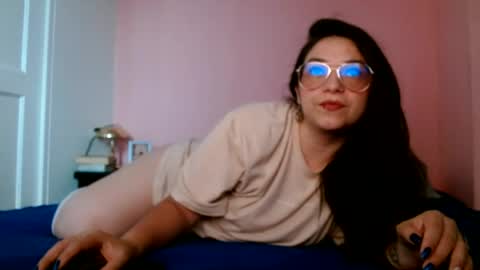 Snapshot of sweetkatthe09 chatting on June 2026 08:00:02 PM Katherine online show from June 2026 08:00:02 PM