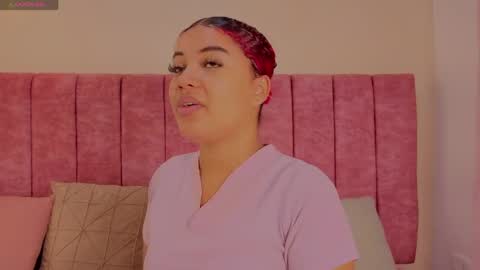 Snapshot of sweetkimmie_ chatting on April 2026 11:57:01 AM Isabel online show from April 2026 11:57:01 AM