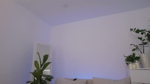 Snapshot of sweetkira1 chatting on October 2025 07:50:01 AM SweetKira1 online show from October 2025 07:50:01 AM