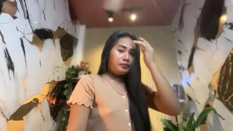   online show from November 2025 11:18:02 PM