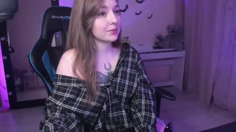 Lala online show from October 2025 09:04:01 PM