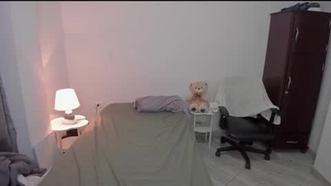 Snapshot of sweetlian_04 chatting on March 2026 12:14:01 AM Lian online show from March 2026 12:14:01 AM