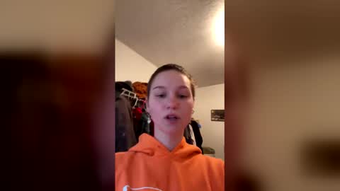 sweetlikesugarcinnamon online show from February 2026 10:38:01 PM