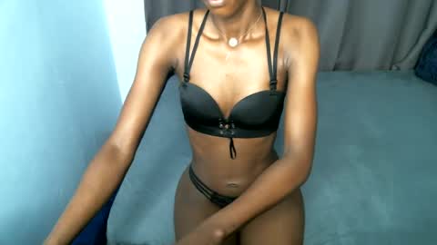 sweetlilly2540 online show from October 2025 10:46:02 AM