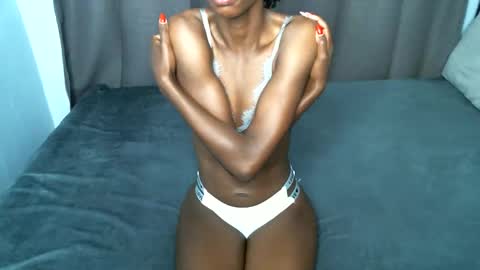 sweetlilly2540 online show from November 2025 07:24:01 PM