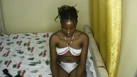 Snapshot of sweetlily_30 chatting on April 2026 07:45:01 AM sweetlily_30 online show from April 2026 07:45:01 AM