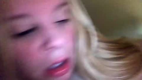 Snapshot of sweetlisa92 chatting on December 2024 05:44:01 PM Lisa online show from December 2024 05:44:01 PM