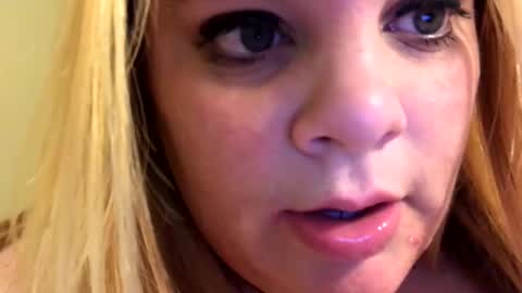 Snapshot of sweetlisa92 chatting on January 2025 01:21:01 AM Lisa online show from January 2025 01:21:01 AM