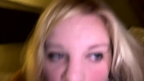 Snapshot of sweetlisa92 chatting on October 2025 03:56:02 PM Lisa online show from October 2025 03:56:02 PM