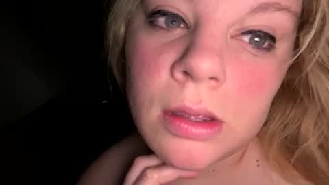 Lisa  online show from April 2026 04:48:01 PM