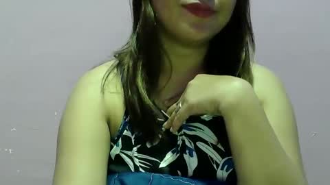 Snapshot of sweetliza20 chatting on March 2025 11:51:01 AM Liz online show from March 2025 11:51:01 AM