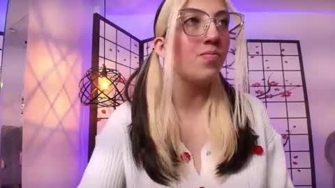 sweetlyundone online show from June 2026 07:42:01 PM