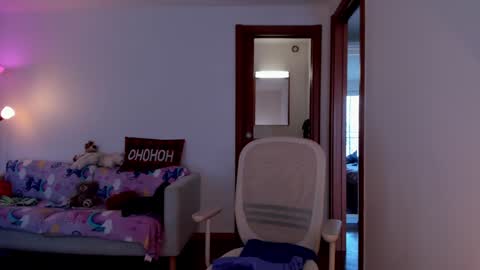 Mila online show from March 2026 12:54:02 PM