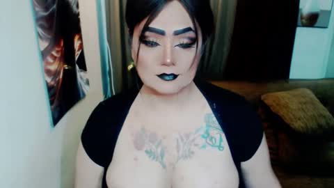 Snapshot of sweetmistresss chatting on November 2025 10:34:01 PM Mio online show from November 2025 10:34:01 PM