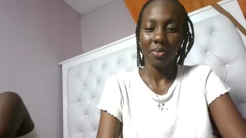 Novah girlie online show from June 2026 11:52:01 AM