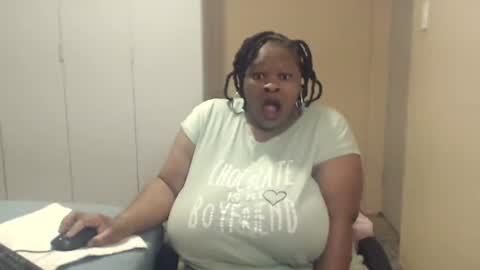 Snapshot of sweetnoziexxx chatting on September 2025 03:12:01 AM sweetnoziexxx online show from September 2025 03:12:01 AM