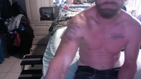 Snapshot of sweetnsexy95 chatting on December 2024 07:47:01 AM WeAim2PZzz online show from December 2024 07:47:01 AM