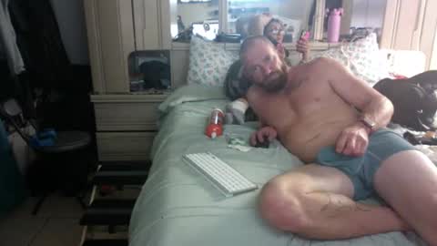 Snapshot of sweetnsexy95 chatting on December 2024 07:25:02 AM WeAim2PZzz online show from December 2024 07:25:02 AM