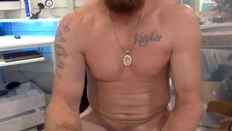 Snapshot of sweetnsexy95 chatting on February 2025 06:20:02 PM WeAim2PZzz online show from February 2025 06:20:02 PM