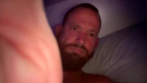 WeAim2PZzz online show from December 2025 01:45:02 AM