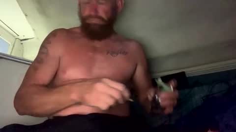 WeAim2PZzz online show from May 2026 12:06:02 AM