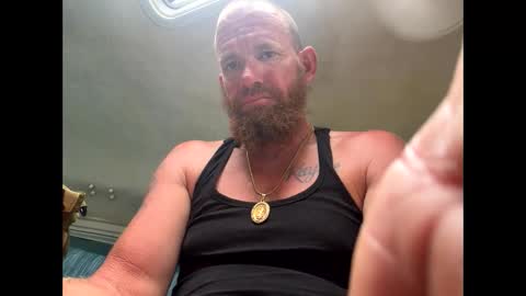 WeAim2PZzz online show from May 2026 07:52:02 PM